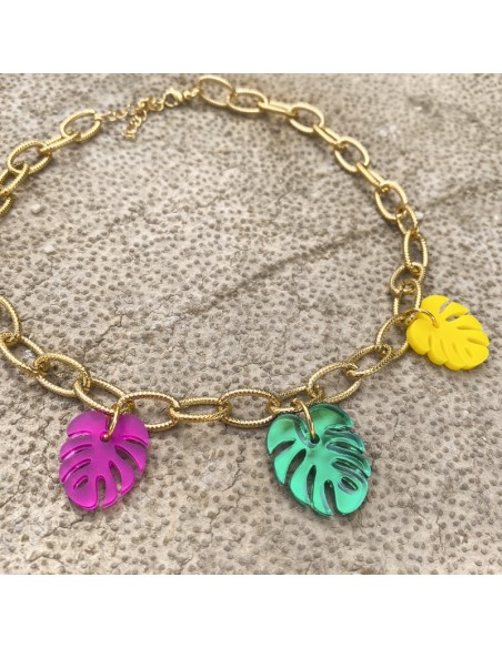 collar hojas colores