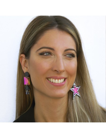 pendientes fucsia y negro satellites